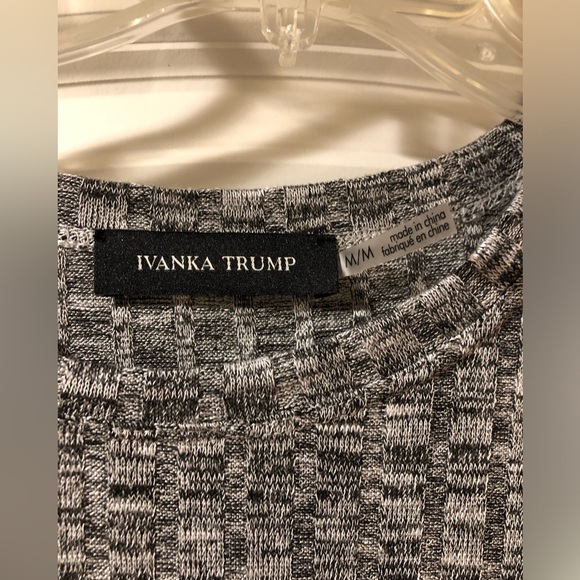 Ivanka Trump long sleeve blouse women’s medium - Picture 5 of 9
